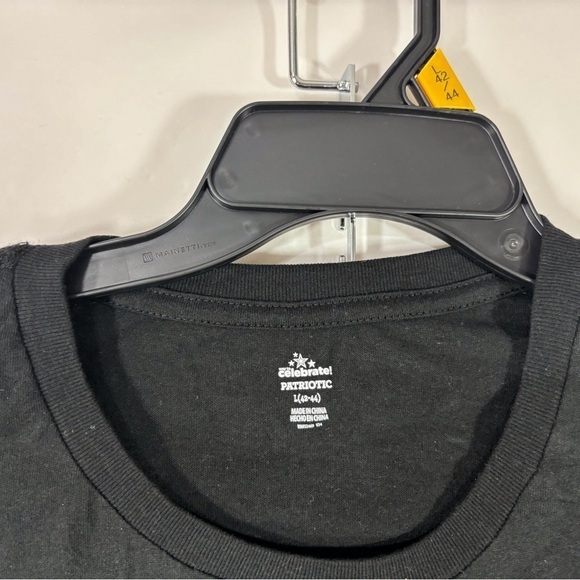 New NWT “ FREEDOM “ Patriotic Black Tee Shirt L - Picture 3 of 4